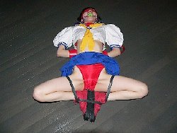 Sakura Kasugano cosplay bondage