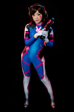 Hitomi - DVa