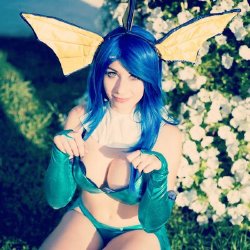 Hot Cosplayers 35