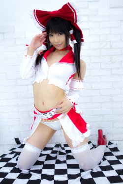 Reimu Hakurei (Lenfried)