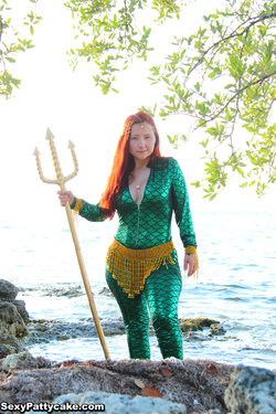 Sexy Pattycake - Mera