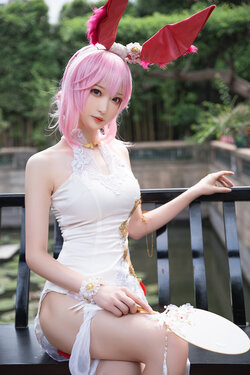 南宫 - Yae Sakura Chinese dress