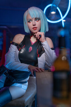 Shirogane-sama - Lucy (Cyberpunk)