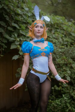 Luxlo - Bunny Zelda