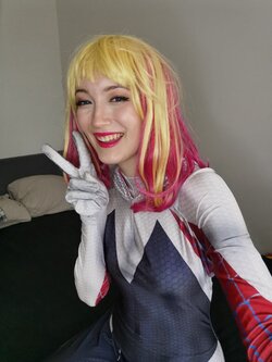 Ansocosplay - Gwen