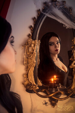 Andrasta - Morticia Addams