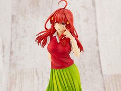 The Quintessential Quintuplets Itsuki Nakano 1/8 Scale Figure [bigbadtoystore.com]