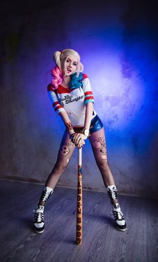 Cosplayer: Anastasia Kravchenko Komori - Harley Quinn (Suicide Squad)