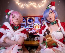 Blondelashes19 - Ram & Rem XMAS