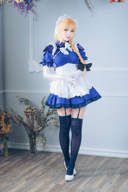 Shimo - Jeanne d’Arc Maid