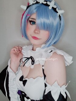 Cringy catgirl - Rem