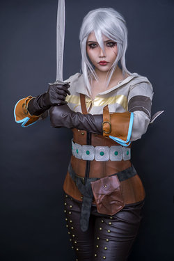 Hana Bunny - Ciri