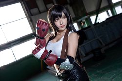 FF7 Tifa shiina