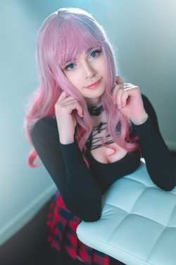 C9Sneaky - Thighs June Set