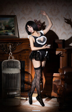 [花铃] 马戏团芭蕾 吊带袜高叉 Ballet