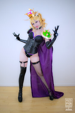 YuzuPyon - Bowsette (2018.10 HD)