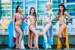 Slave Leia x Princesses crossover Cosplay