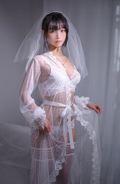 [汪知子] 婚纱 + 废墟新娘