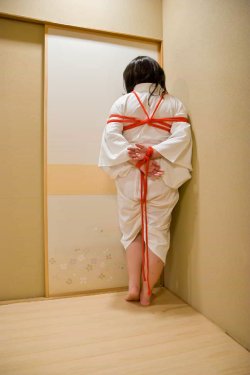 Akane Mori cosplay (samurai sprits Iroha)　｢sora no hitomi white underkimono｣