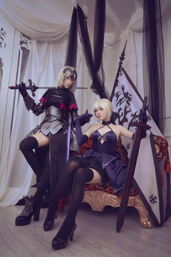 [BANBANKO & sophia-kotokoyo] Altria Pendragon Alter & Jeanne d'Arc Alter