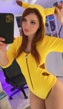 Madi Kat - Pikachu