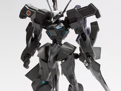 Muv-Luv Alternative Shiranui Imperial Japanese Army 1/144 Scale Model Kit (Reissue) [bigbadtoystore.com]