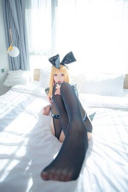 [福利COS] 萝莉神楽板真冬 之海梦兔女郎  (Bunny Marin)
