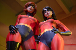 Lera Himera & CaterpillarCos - Helen & Violet Parr