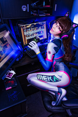 Kassandra Leigh - Dva