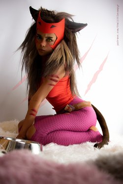 Catra cosplay by The Little Vampyr