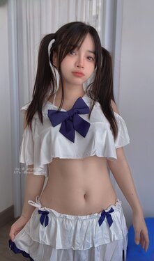 [Angel Chan] Playing Water