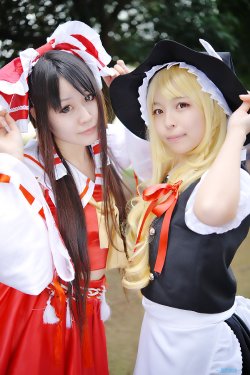 Reimu & Marisa (Nanao & Mio)