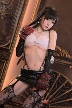 FF7 Tifa Toumi_pi