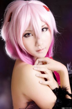 Sexy Inori Yuzuriha cosplay( GUILTY CROWN)