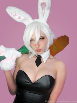 Miss Bri Torress - Battle Bunny Riven