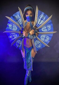 Tabitha Lyons - Kitana