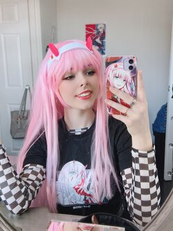 Kitsukanna - E-girl Zero Two