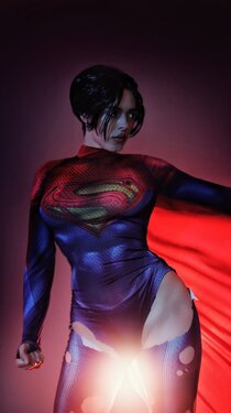 Kirsten Ria - Supergirl