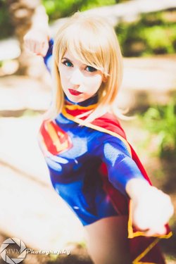 [Nikki Moxxi] Supergirl (Superman)