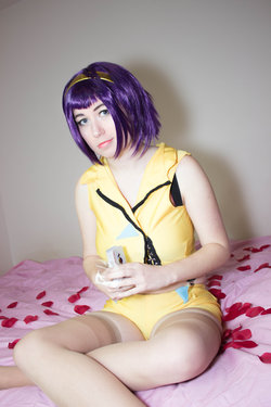 Faye Valentine cosplay (Cowboy Bebop) (カウボーイビバップ)