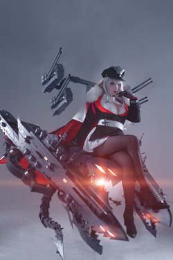 Azur Lane Zeppelin cosplay by 枣糕-下野病弃疗