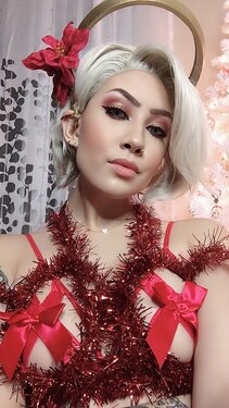 Felicia Vox - XMAS Mercy