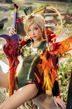 Arena of Valor Cosplay Betterfly The Phoenix