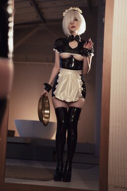 Mik Allen - Maid 2B