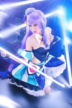 MIKUMO by Reina C 瑞娜