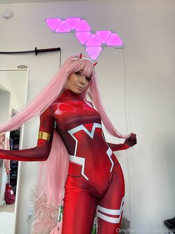 Babyfooji - Zero Two