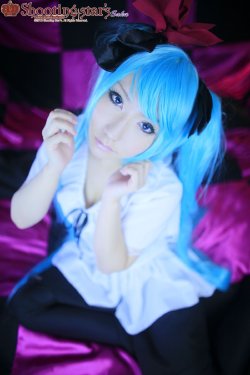 (THE VOC@LOiD M@STER 13) [Shooting Star's (Saku)] World is Mine (Vocaloid)