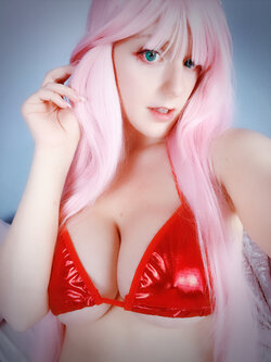 Vicki Valkyrie as Zero Two