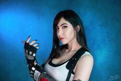 Danielle Vedovelli - Tifa Lockhart (New Set)