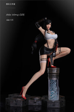 Tifa and Ada Wong (Faceted Pebbles Studio)